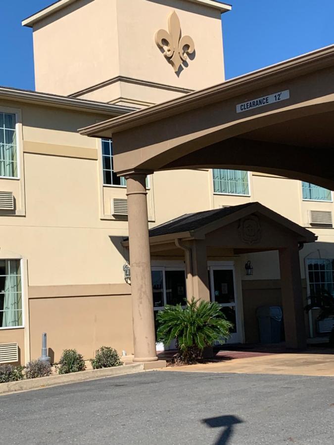 Rodeway Inn & Suites Winnfield Exterior photo